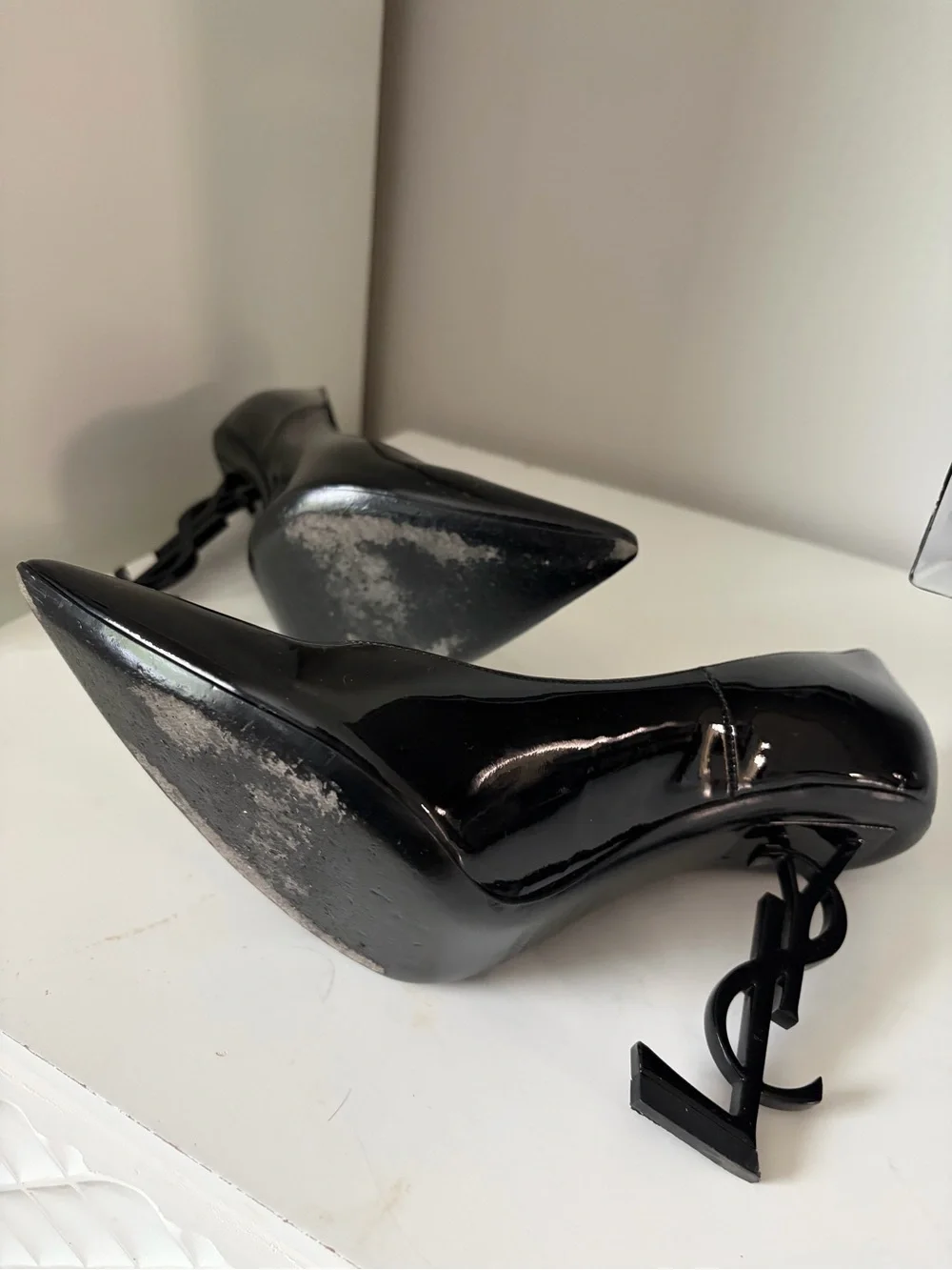 YSL Saint Laurent Opyum Patent Black Logo Heel Pumps - Picture 5 of 5